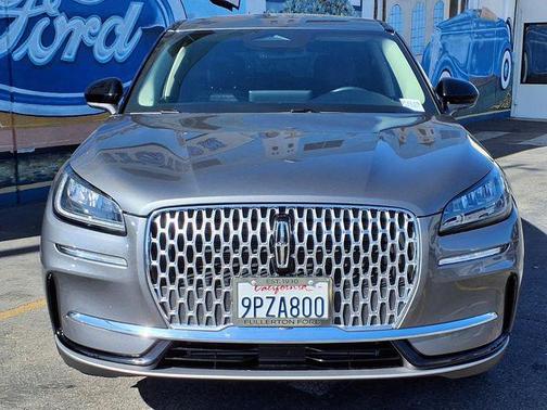 ASHER GRAY MET CC 2025 Lincoln Corsair Premiere