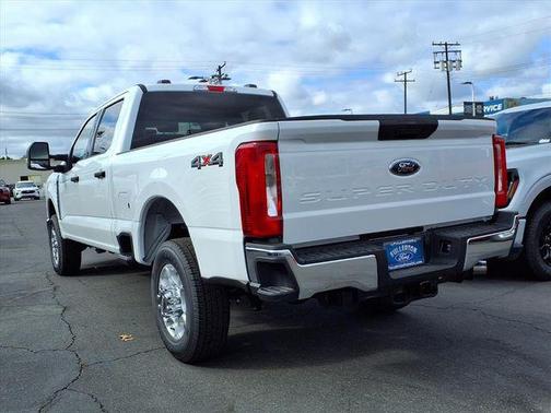 2026 Ford F-350 XLT