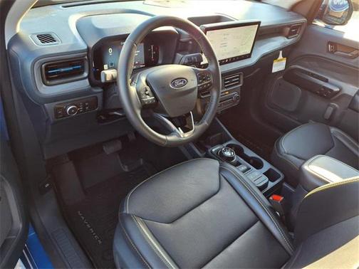 2025 Ford Maverick Lobo