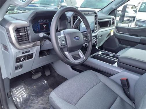 AGATE BLACK METALLIC 2024 Ford F-150 XLT