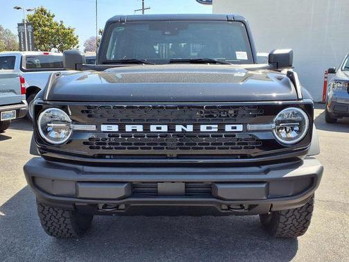 SHADOW BLACK 2026 Ford Bronco Big Bend