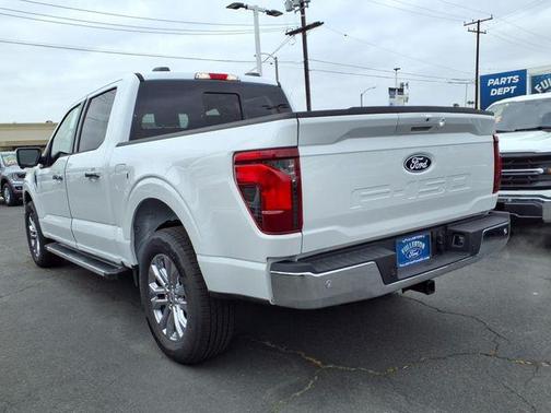 OXFORD WHITE 2025 Ford F-150 XLT