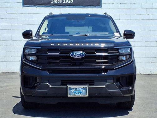 AGATE BLACK METALLIC 2025 Ford Expedition Max Active 4x2