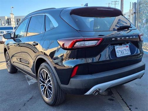2024 Ford Escape PHEV SE