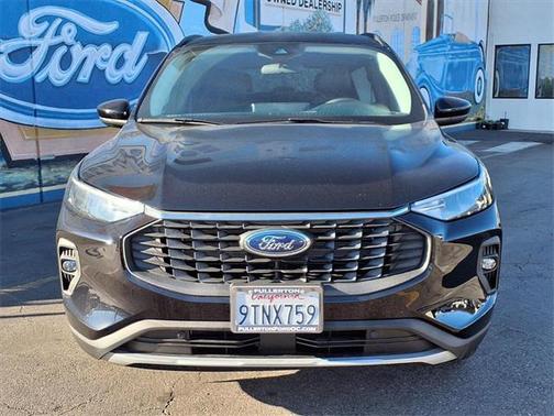 2024 Ford Escape PHEV SE