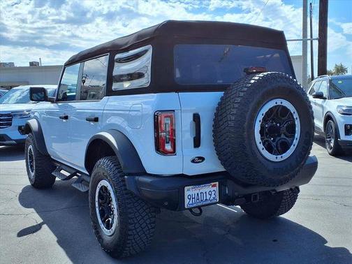 2023 Ford Bronco Badlands