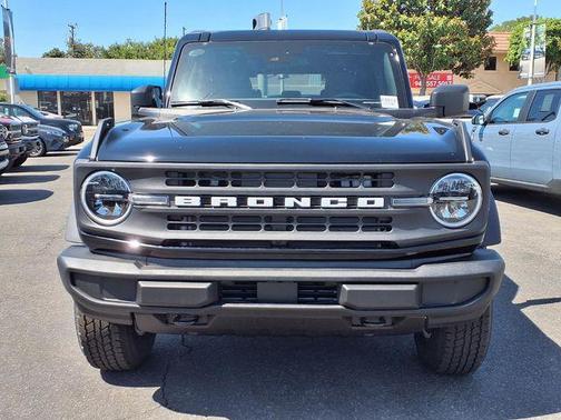 SHADOW BLACK 2026 Ford Bronco Big Bend