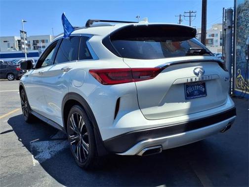 2021 INFINITI QX50 LUXE