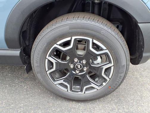 AZURE GRAY METALLIC TRI-COAT 2026 Ford Bronco Sport Outer Banks