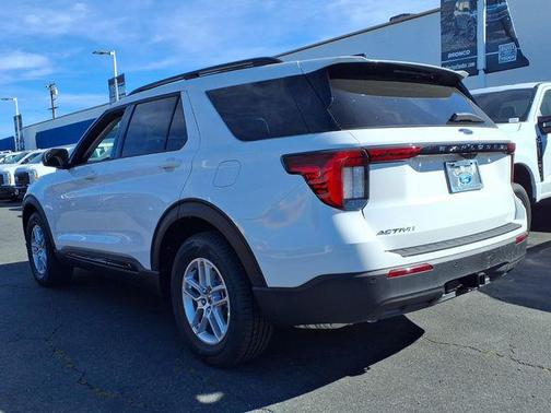 2026 Ford Explorer Active w/200A Pkg