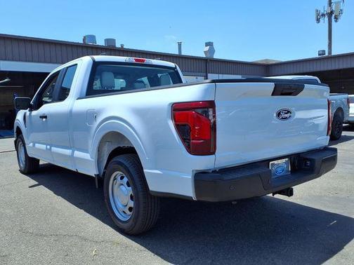 OXFORD WHITE 2026 Ford F-150 XL