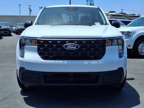 OXFORD WHITE 2026 Ford Maverick XL