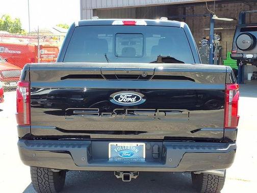 Agate Black Metallic 2026 Ford F-150 XLT