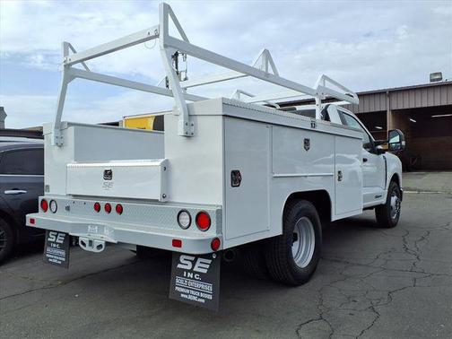 OXFORD WHITE 2024 Ford F-350 XLT
