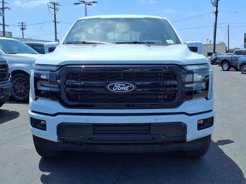 OXFORD WHITE 2026 Ford F-150 Lariat