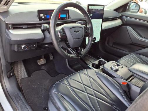 2021 Ford Mustang Mach-E Select
