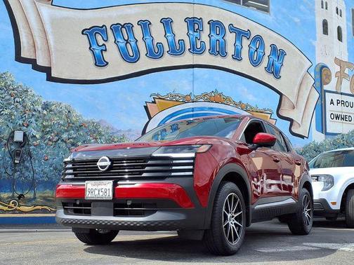 Scarlet Ember Tintcoat 2025 Nissan Kicks SV