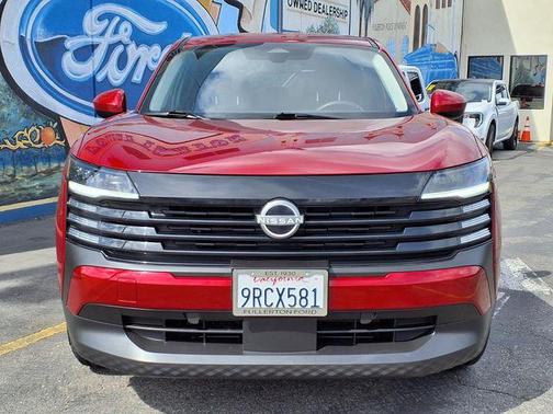 Scarlet Ember Tintcoat 2025 Nissan Kicks SV