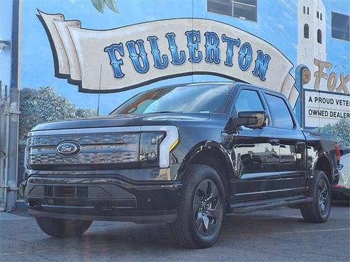 2023 Ford F-150 Lightning Platinum