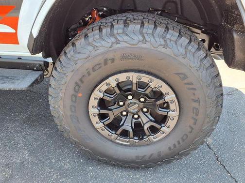 OXFORD WHITE 2026 Ford Bronco Raptor