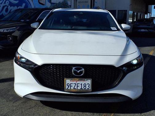 2023 Mazda Mazda3 FWD w/Preferred Package