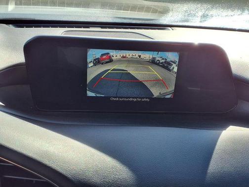 2023 Mazda Mazda3 FWD w/Preferred Package