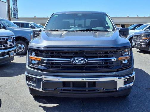 CARBONIZED GRAY METALLIC 2026 Ford F-150 XLT