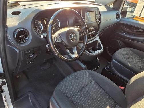 2021 Mercedes-Benz Metris Base