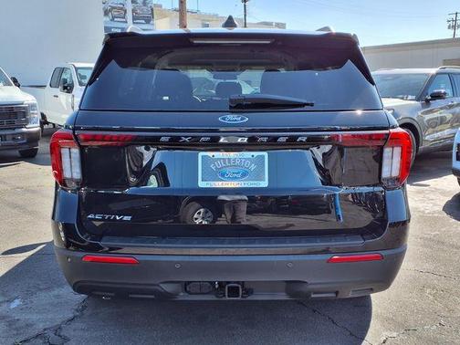 2026 Ford Explorer Active w/200A Pkg