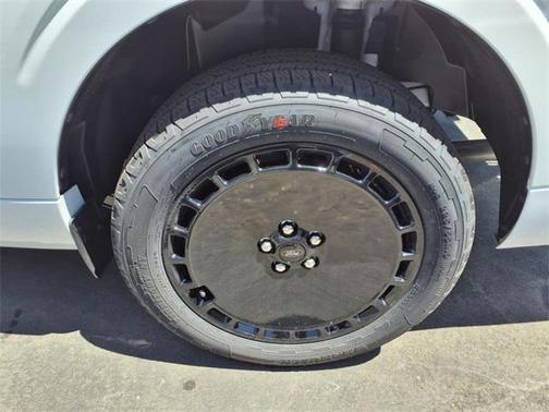 2025 Ford Maverick Lobo Standard