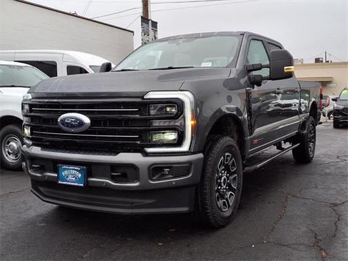 2026 Ford F-350 Platinum