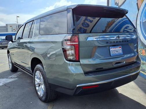 Silver Sage Metallic 2024 Chevrolet Suburban Premier