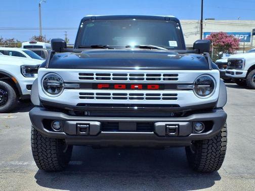 SHADOW BLACK 2026 Ford Bronco Heritage Edition