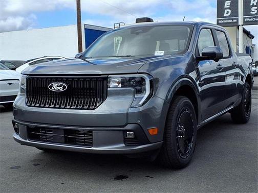 2025 Ford Maverick Lobo