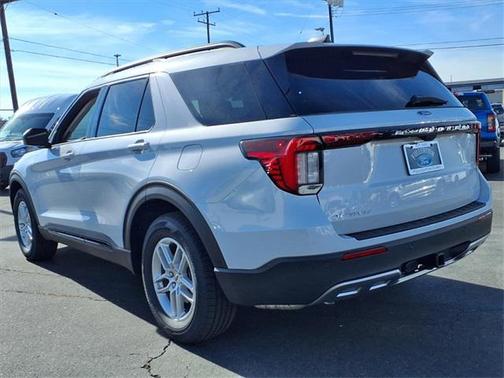 2026 Ford Explorer Active (200A)