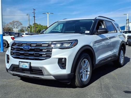 2026 Ford Explorer Active (200A)