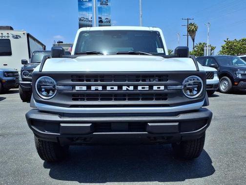 OXFORD WHITE 2026 Ford Bronco Big Bend