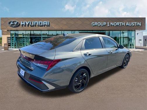 2026 Hyundai ELANTRA HEV SEL Sport