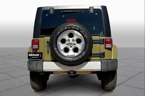 2013 Jeep Wrangler Unlimited Sahara