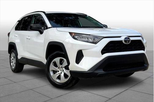 2020 Toyota RAV4 LE