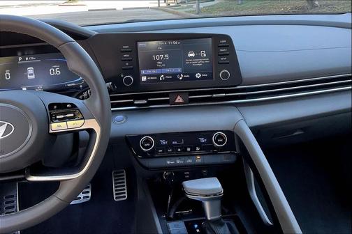 2025 Hyundai ELANTRA Sport