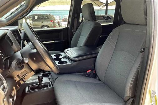 2021 RAM 2500 Tradesman Crew Cab 4x4 6'4' Box