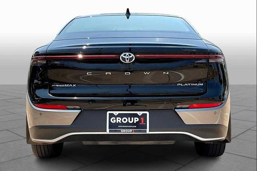 2023 Toyota Crown Platinum