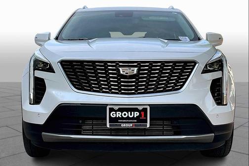 2022 Cadillac XT4 Premium Luxury