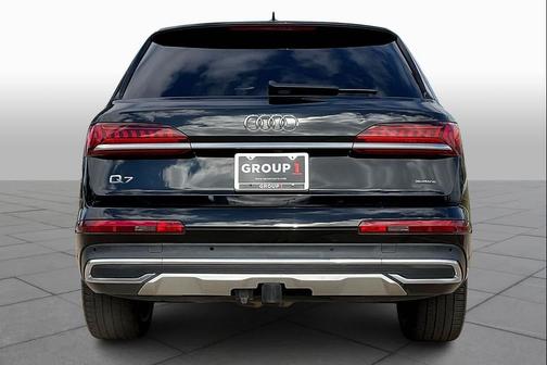 2022 Audi Q7 55 Premium Plus