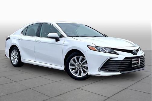 Ice Cap 2024 Toyota Camry LE