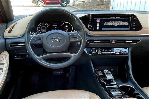 2020 Hyundai SONATA Limited