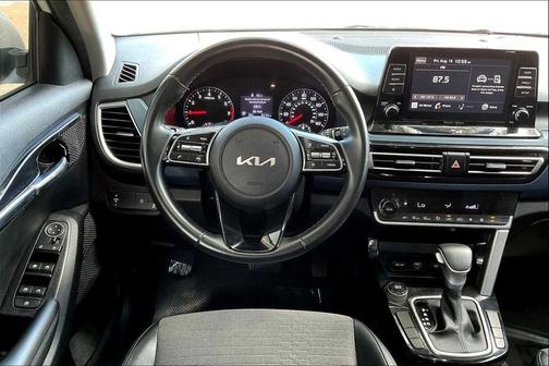 2023 Kia Seltos S