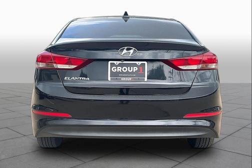 Phantom Black 2017 Hyundai ELANTRA SE