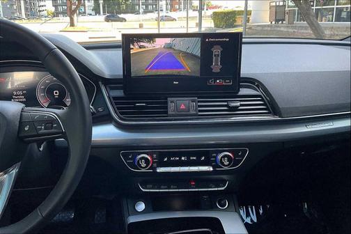2024 Audi Q5 45 S line Premium